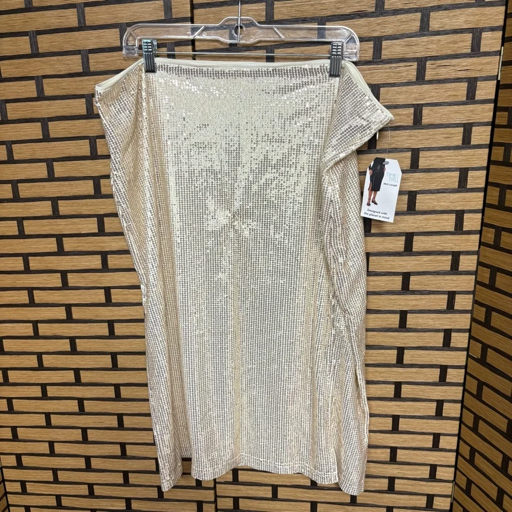 Time And Tru Champagne Sequin Skirt‎ Size XXXL (22)